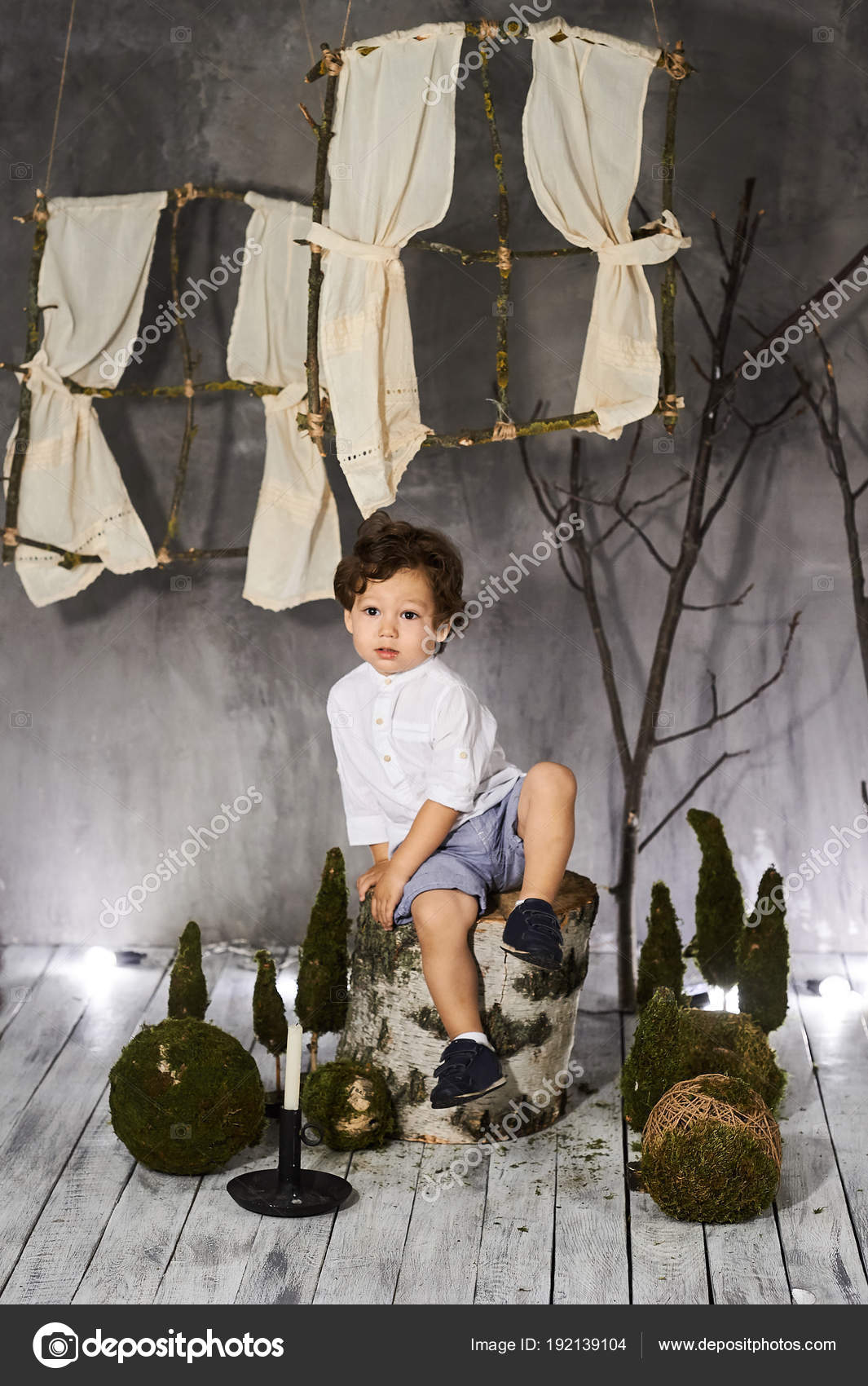 Картинка мальчик с коноплей в какое время года садят коноплю