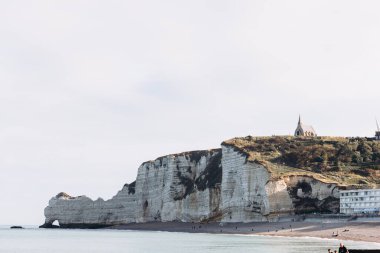 Etretat 'ın güzel beyaz kayaları