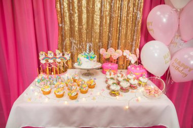 Çocuk Doğum günü için iç dekorasyon