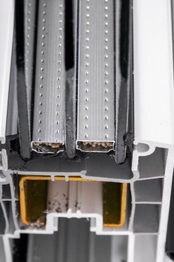 Üçlü camlı plastik pencere profili