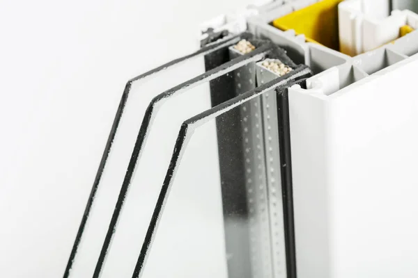 Üçlü camlı plastik pencere profili