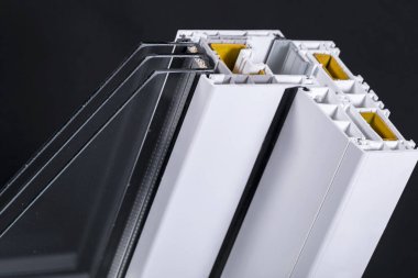 Üçlü camlı plastik pencere profili