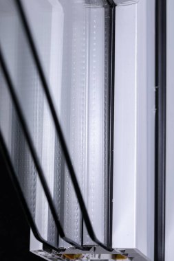 Çift camlı pencereler, yeni plastik pencere, çift cam, nesne