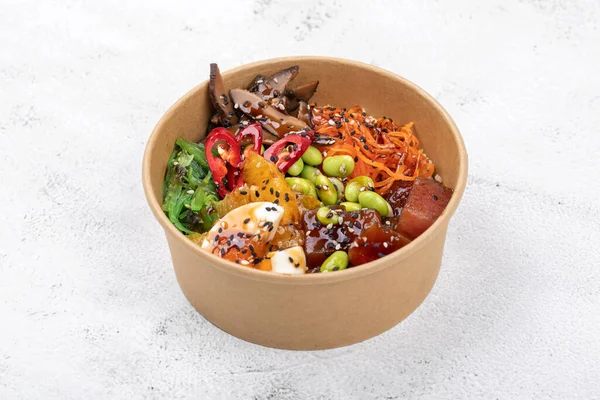 Geleneksel Hawaii Sebzeli Poke