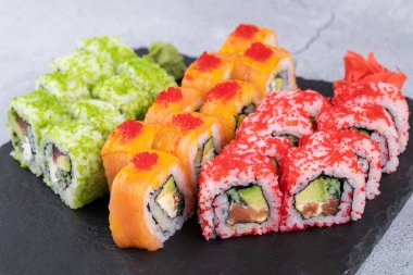 Japon restoranından suşi pilavı.