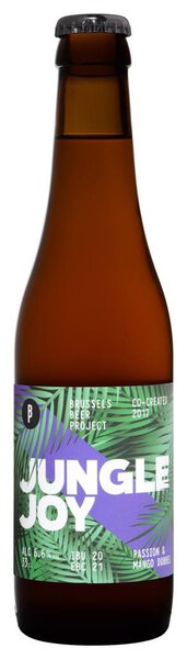 ФОНТЕ, ВЕНЕЦИЯ, ИТАЛИЯ - ДЕКАБРЬ-2017. Bottle of belgian Beer Project Jungle Joy 33cl, 6,6% Vol.
.