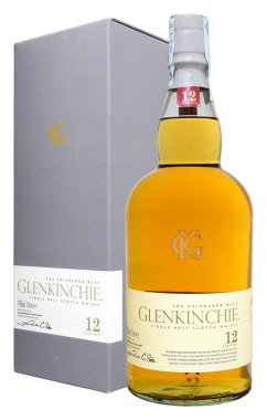 Fonte, Venice, İtalya - Aralık 2017. Şişe Scotch Whisky Glenkinchie 12 yıl yaşlı 1 litre, % 43 Vol.