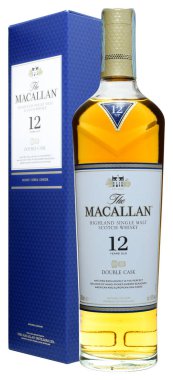 Venedik, İtalya - Mayıs 2020. Bir şişe viski Macallan 12YO 70cl,% 40 Vol.