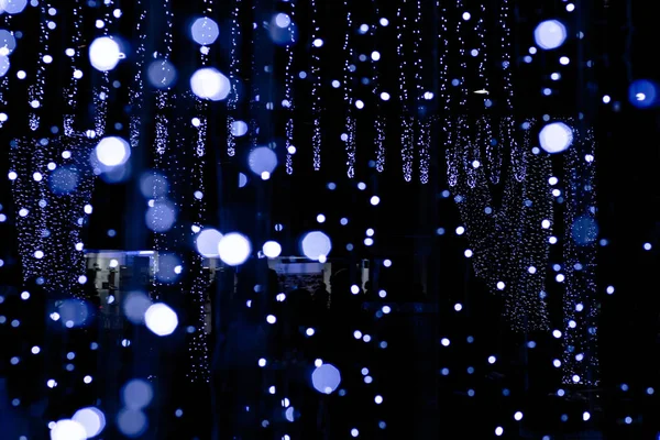 Sfondo di luci blu sfocate . — Foto Stock