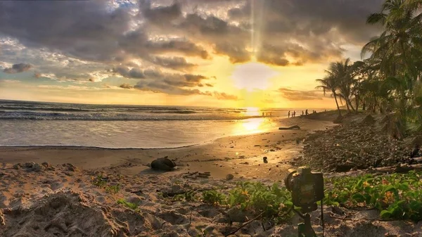 Cámara capturando el atardecer —  Fotos de Stock