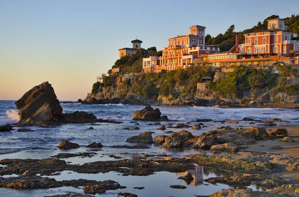 Castiglioncello kust weergave - Italië - Tuscany — Stockfoto