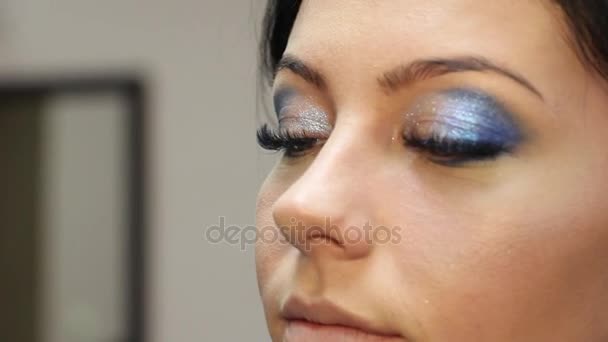 Make-up Visagistin — Stockvideo