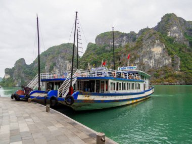 Ha Long Körfezi, Vietnam