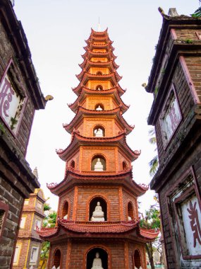 Tran Quoc Pagoda, Batı Gölü, Hanoi, Vietnam  