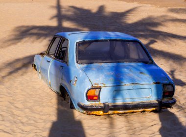 Plajdaki araba. Nha Trang, Vietnam 'da 