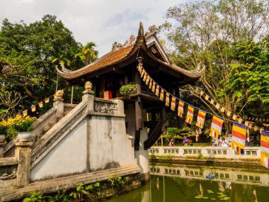 Hanoi, Vietnam - 19 Aralık 2019: Tek Sütun Pagoda manzarası.