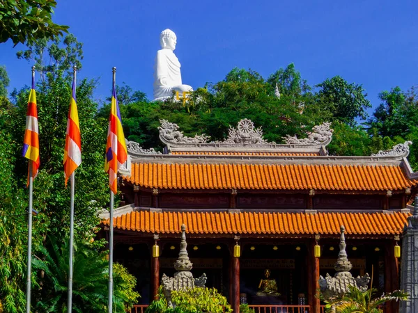 Long Son Pagoda Big Buddha Nha Trang Vietnam — Stock Photo, Image