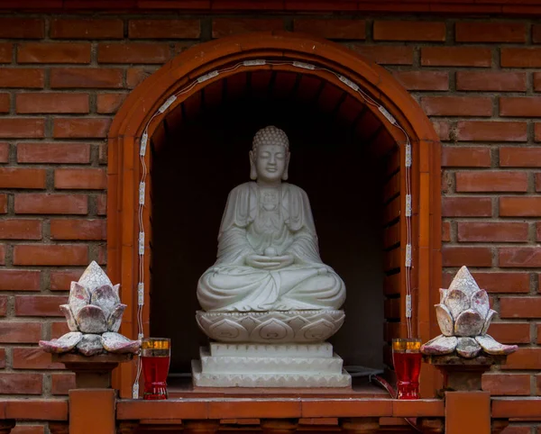 Hanoi Vietnam December 2019 Buddha Sculpture Tran Quoc Pagoda West — Stock Photo, Image