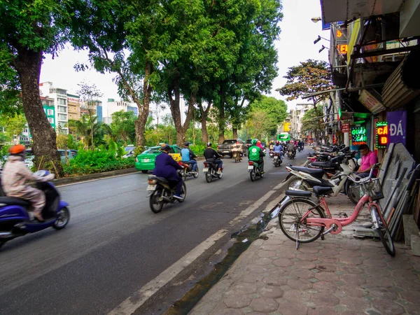 Hanoi Vietnam Aralık 2019 Eski Kasabada Trafik — Stok fotoğraf