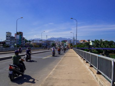 Nha Trang, Vietnam - 23 Aralık 2019 Vininci Lunaparkındaki Kuğular.