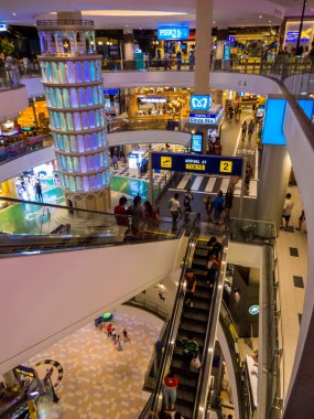 Pattaya, Tayland - 5 Ocak 2020: Yeni Terminal 21 alışveriş merkezinin içi.