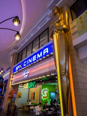 Pattaya, Tayland - 5 Ocak 2020: Yeni Terminal 21 alışveriş merkezinin içi.