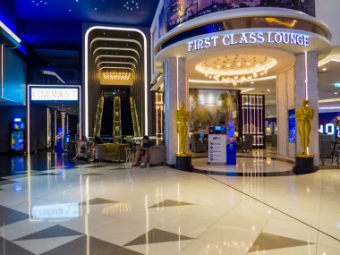 Pattaya, Tayland - 5 Ocak 2020: Yeni Terminal 21 alışveriş merkezinin içi.