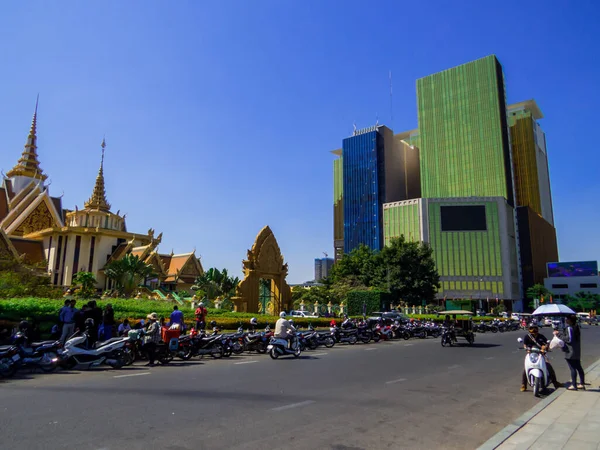 Phnom Penh Camboja Janeiro 2020 Vista Instituto Budista Naga World — Fotografia de Stock