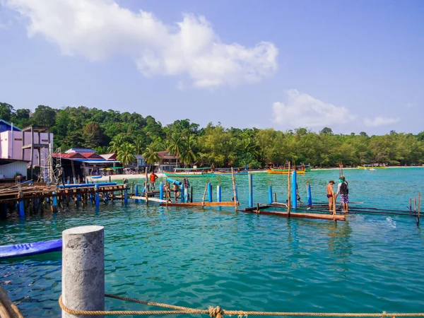 Koh Rong Cambodia January 2020 People Working Building New Pier — Stock Photo, Image