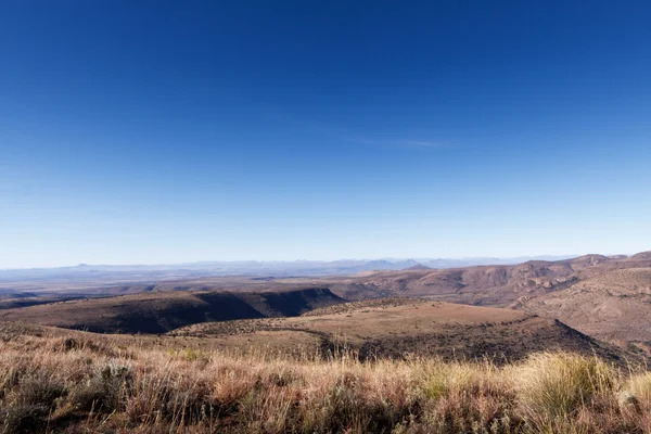 Beautiful green Barren valley with mountains — Stock Photo, Image