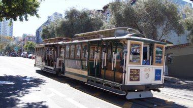 San Francisco, ABD - 5 Ekim 2014: Street teleferik, ikonik bir modu Kaliforniya ulaşım