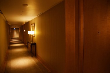 Singapur - 23 Temmuz 2016: lüks otel koridor modern iç aydınlatma güzel