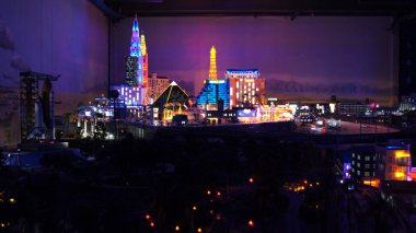 Hamburg, Almanya - 8 Mart 2014: Las Vegas gece minyatür Wunderland adlı bir model tren cazibe ve kendi türünde dünyanın en büyüğü olduğunu