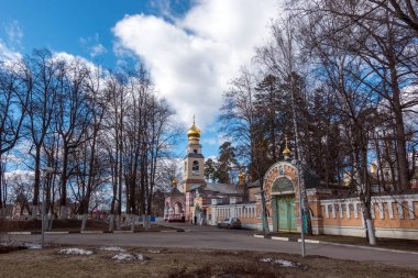 Kurtarıcı başkalaşım Kilisesi