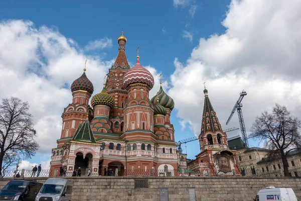 在莫斯科，莫斯科-2017 年 3 月 23 日︰ 圣瓦西里大教堂 — 图库照片