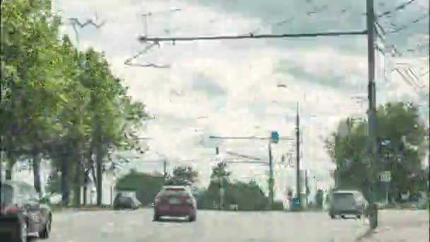 MOSCÚ, RUSIA - 4 DE JUNIO DE 2017: Hyper-Lapse Moscú tráfico por carretera — Vídeo de stock