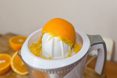 Ahşap Resepsiyon o mutfağa Portakal yarısı elektrik suyu makine