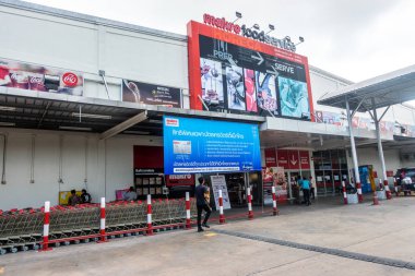 Koh Samui, Tayland - 16 Aralık 2017: Makro gıda Tayland bir hipermarket hizmetidir.