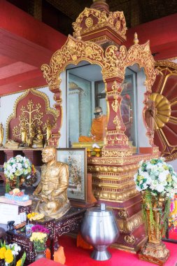 Ne Khunaram, Koh Samui Wat Khunaram - Lamai Beach konumlar, mumya Monk. Mumyalanmış keşiş