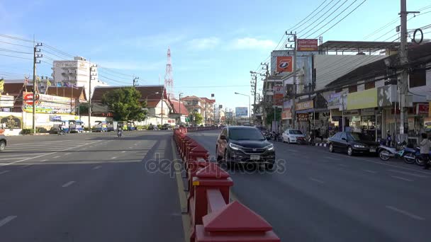 ホアヒン ホアヒン, タイ - 2017 年 12 月 8 日: 道路交通. — ストック動画