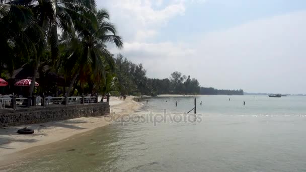 KOH SAMUI, THAILAND - 13 de dezembro de 2017: Praia de Nathon. Koh Samui — Vídeo de Stock