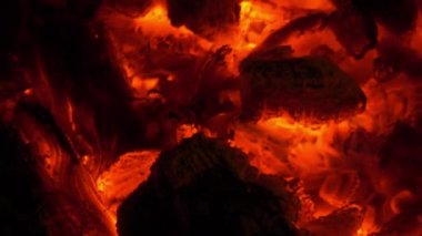 Sıcak kömürleri. Yangın. arka plan.