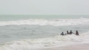 Tamil Nadu, Hindistan - 14 Haziran 2015: sahilde, zevk Marina Beach, Hindistan Chennai, Tamil Nadu turist