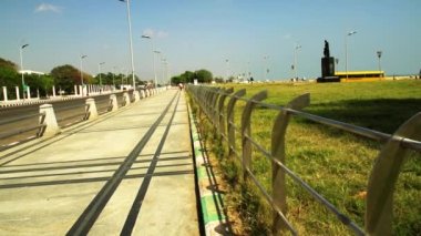 Marina Beach Road meşgul sokak sahne Chennai, Hindistan