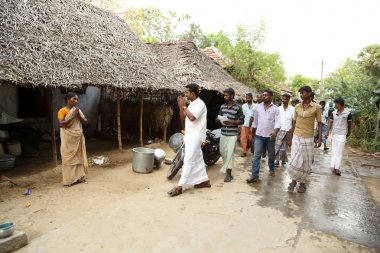 Nannilam, Hindistan - 09 Mayıs 2016: Suyachi Mla aday Piracharam, Nannilam, Tamilnadu, Hindistan.