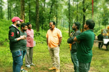 Kodaikanal, Hindistan - 29 Haziran 2015: Film ekibi çekim konum film
