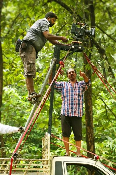 코 다이카 날, 인도-2015 년 6 월 29 일: 프로 페 셔널 비디오 영화, 촬영 만드는 최고 각도 샷 촬영 — 스톡 사진