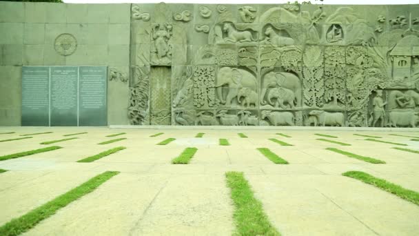 Stone works rajiv gandhi memorial, Rajiv Gandhi, the former Prime Minister of India — Stock Video