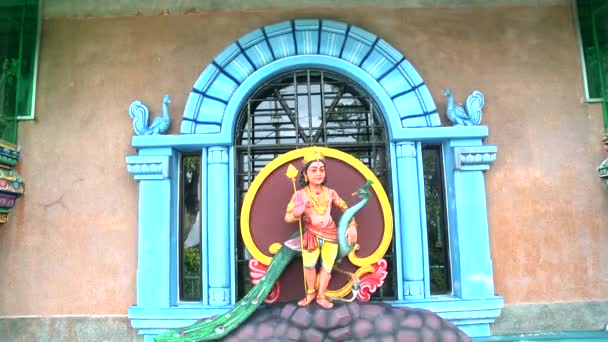 Dewa Hindu Patung Dewa Murugan di Penang, Malaysia . — Stok Video