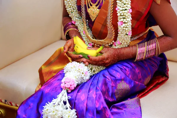 Свадебные ритуалы в Южной Индии — стоковое фото